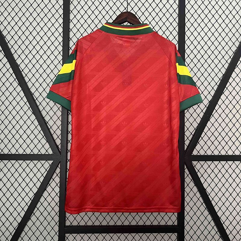 Maillot Portugal Vintage Domicile Rétro 25/26