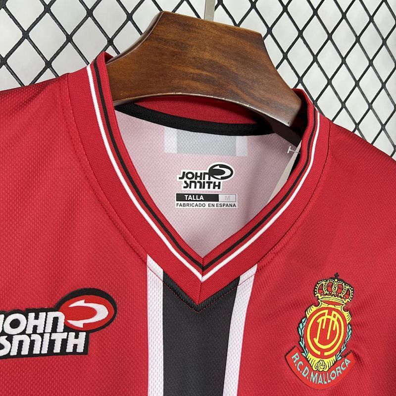 Maillot Majorque Domicile Rétro 25/26