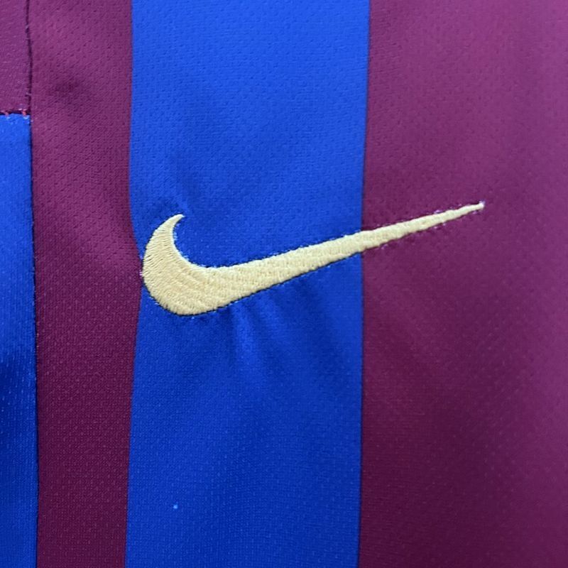 Conjunto Niño FC Barcelona Local 05/06