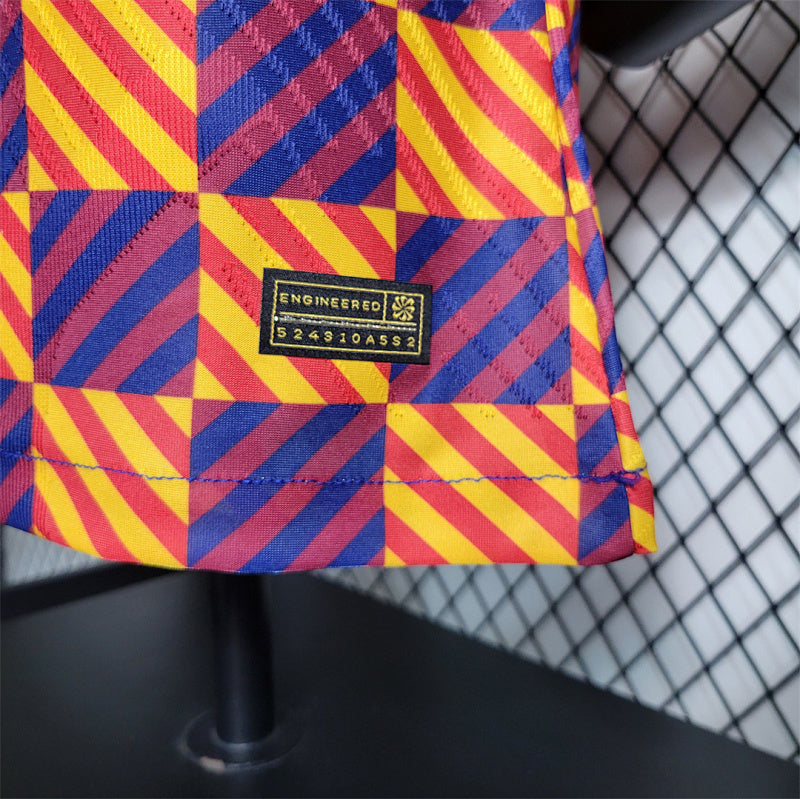 FC Barcelona Pre-Match Jersey 23/24 (2)