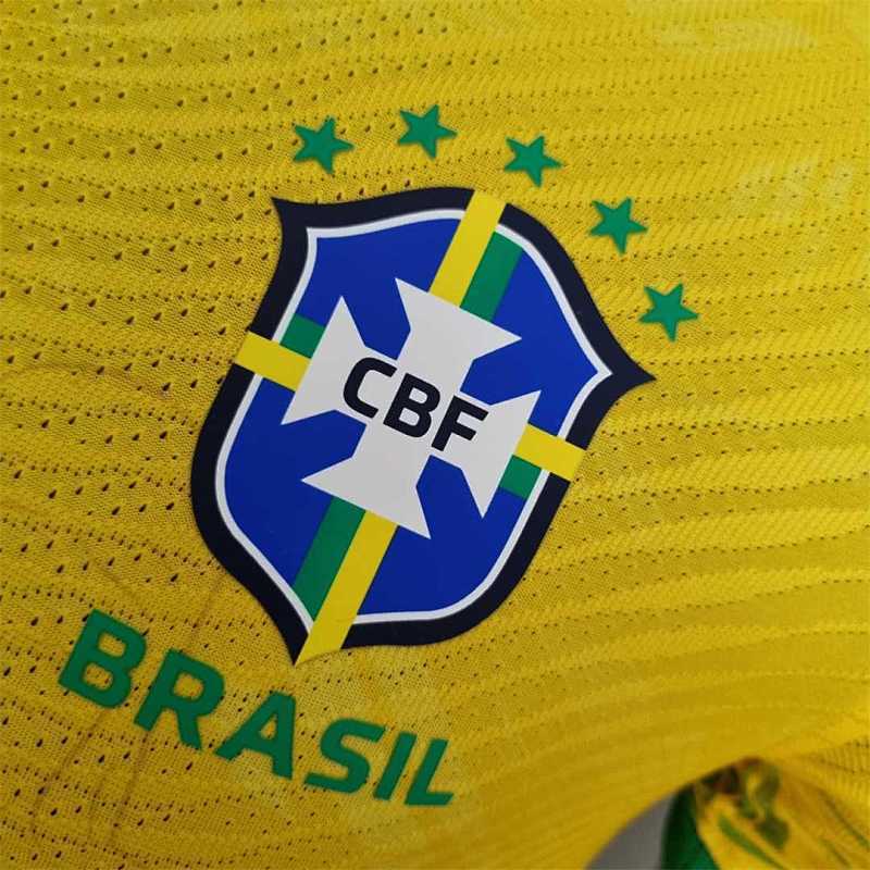 Maillot Brazil classic yellow Player Version 25/26