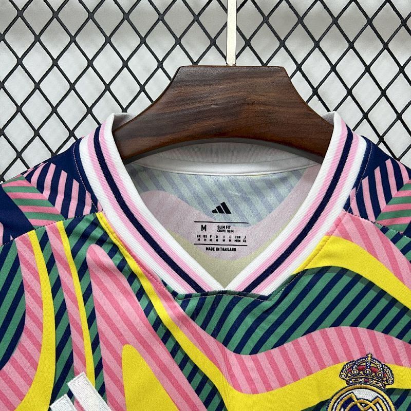 Camiseta Real Madrid Pre-Partido 25/26 (2)
