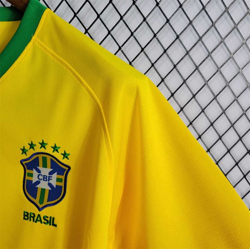 Maillot Brazil Domicile Rétro 25/26