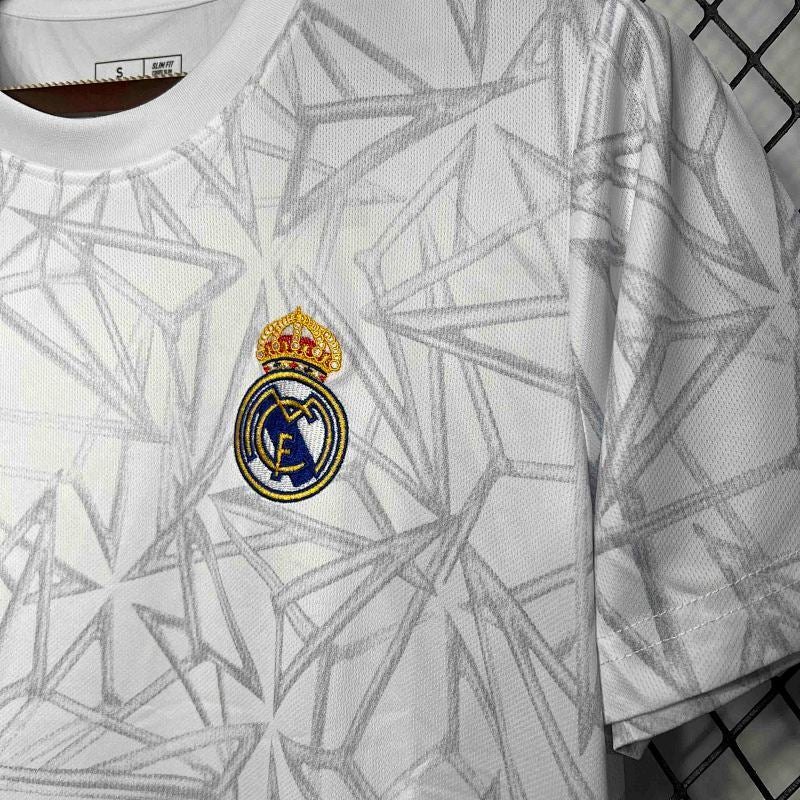 Maillot Real Madrid Prématch 24/25