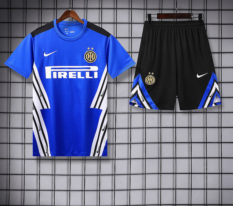 Ensemble Inter Milan Bleu Prématch 25/26 (2)