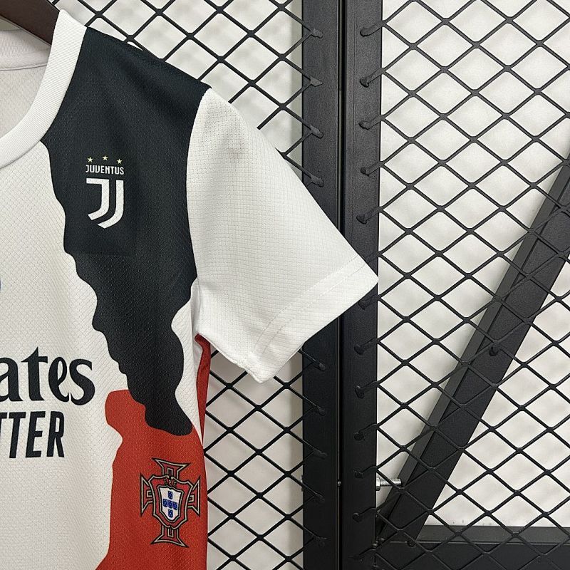 Ensemble Enfant Cristiano Ronaldo Career 25/26