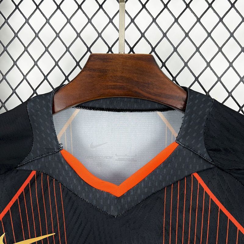FC Barcelona Black Special Edition Jersey 25/26 (3)