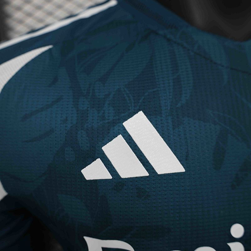 Camiseta Real Madrid Azul Versión Player 24/25