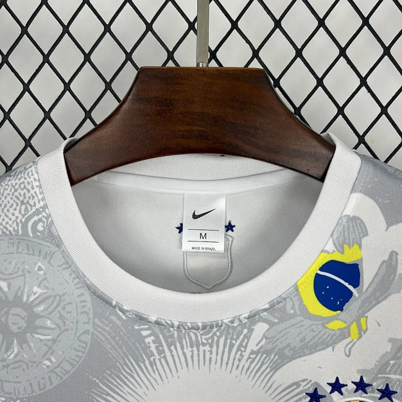 Camiseta Brasil Christ Redeemer Blanco Edición Especial 2025