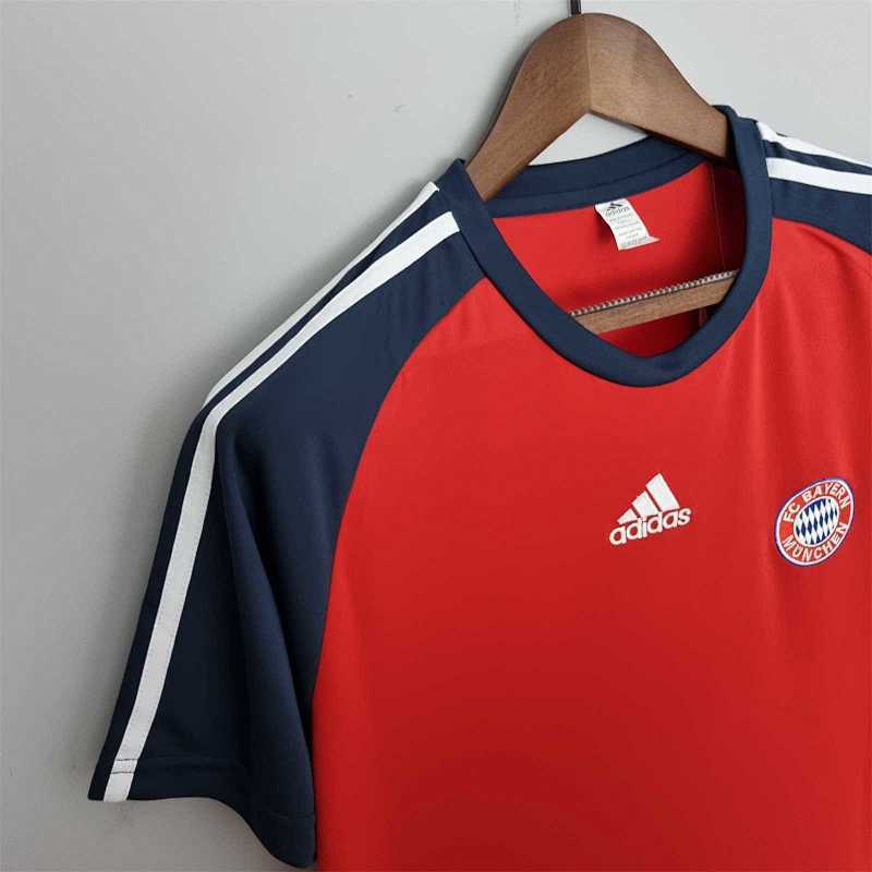 Ensemble Bayern Munich Rouge Prématch 22/23 (2)