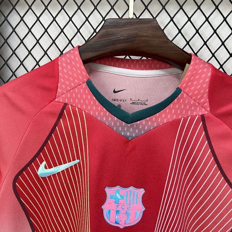FC Barcelona Pink Special Edition Jersey 25/26 (3)