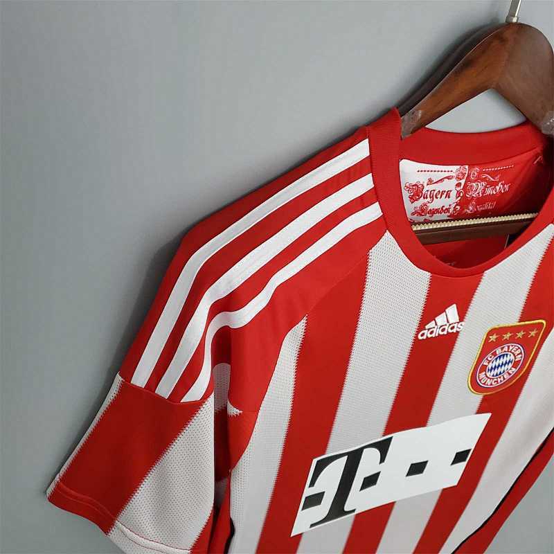 Maillot Bayern Munich Domicile Rétro 2010/11