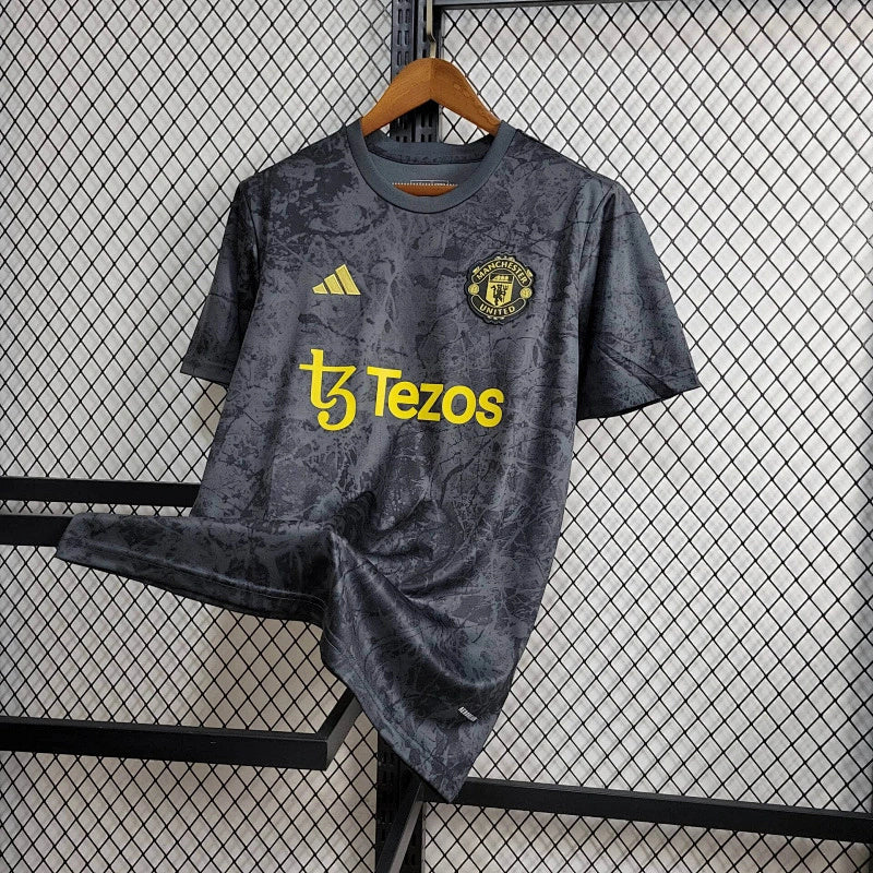Maillot Manchester United Prématch 23/24 (2)