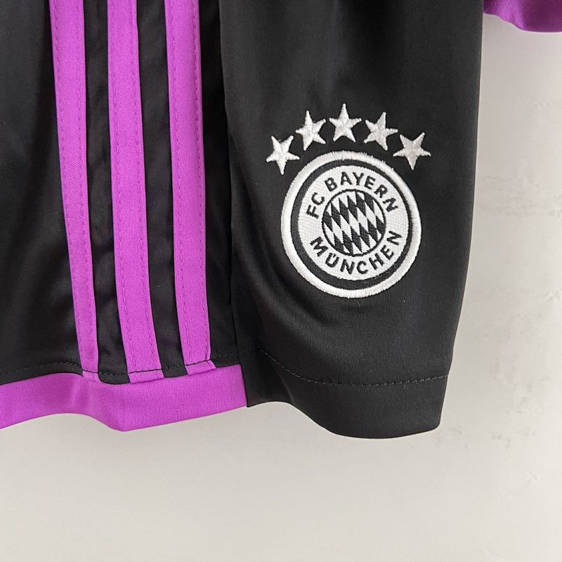 Ensemble Enfant Bayern Munich Extérieur 23/24