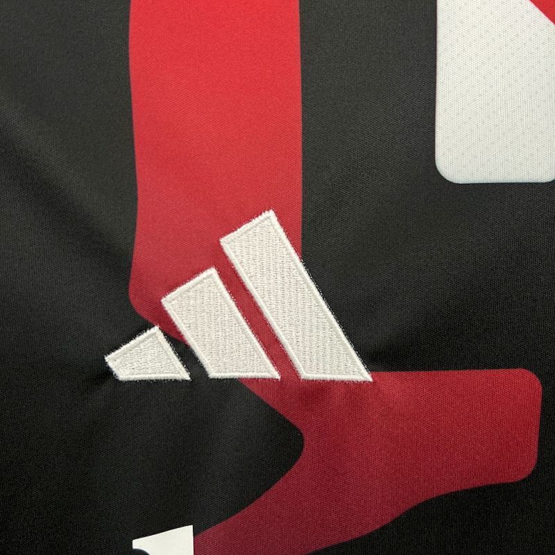Maillot Manchester United Prématch 24/25