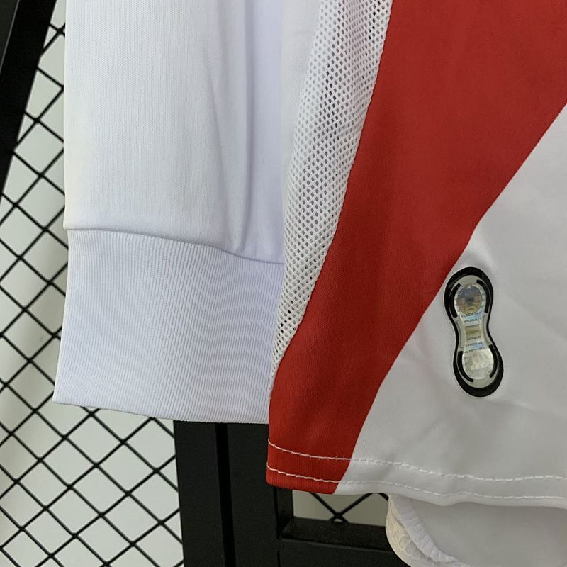 Camiseta River Plate Local Retro 2006/07