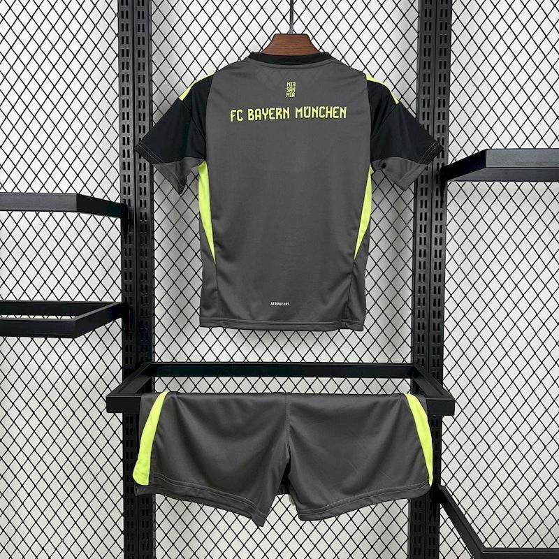 Conjunto Bayern Múnich Portero Niño