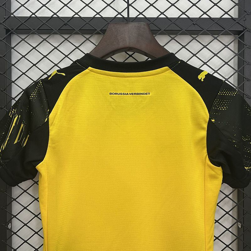 Conjunto Borussia Dortmund Niño 25/26