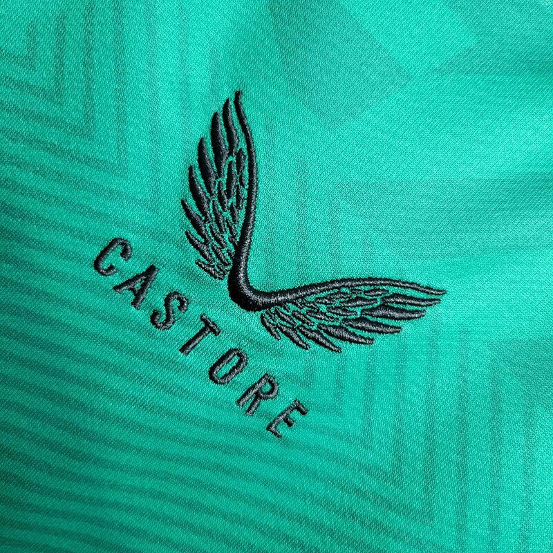 Newcastle Away Jersey 23/24 (2)