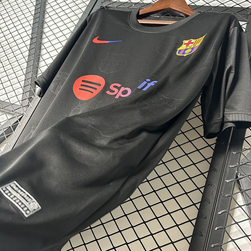Camiseta FC Barcelona Negro Edición Especial 25/26 (2)