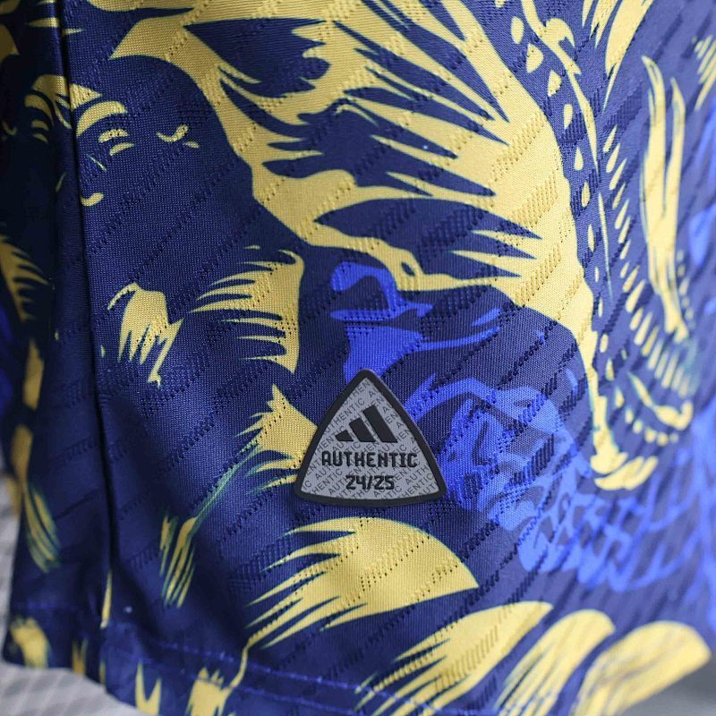 Camiseta Real Madrid Azul Versión Player 24/25 (3)