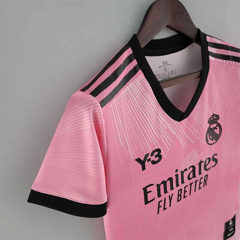 Real Madrid Pink Jersey 22/23