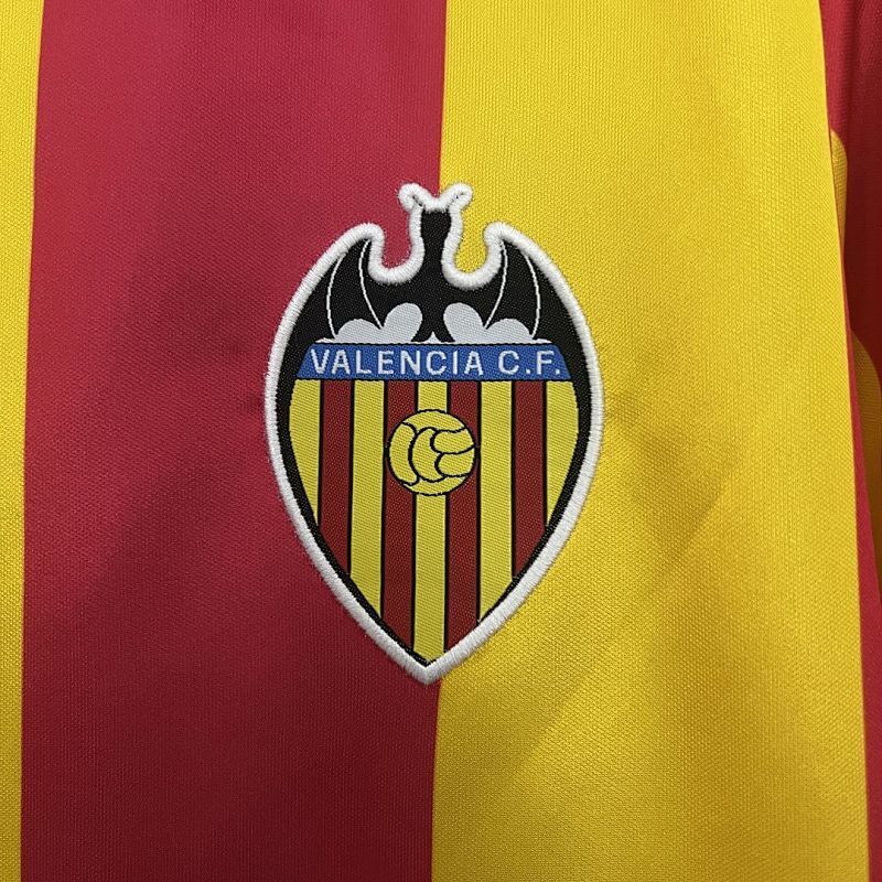 Camiseta Valence Retro 80/82