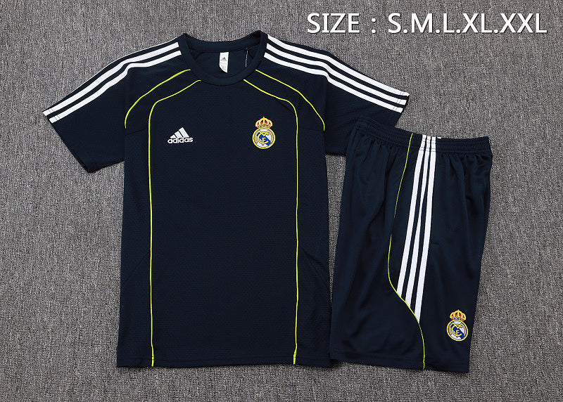 Maillot Real Madrid Prématch 25/26