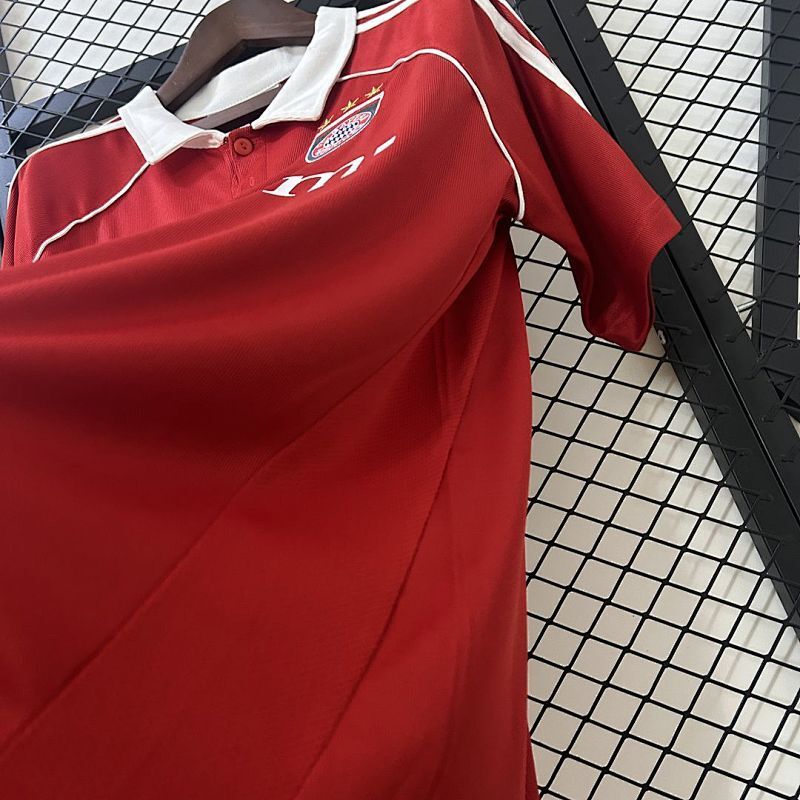 Maillot Bayern Munich Domicile Rétro 2005/06