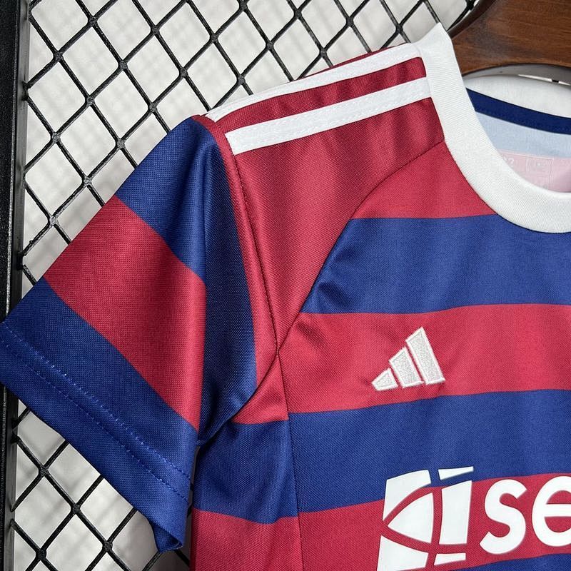Ensemble Enfant Newcastle Extérieur 24/25