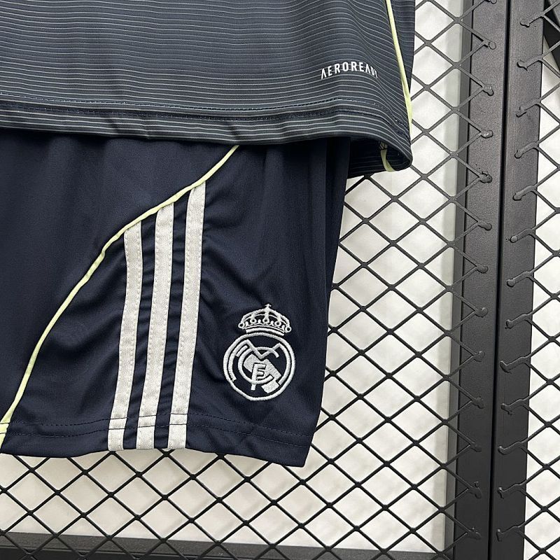 Ensemble Enfant Real Madrid Extérieur 25/26