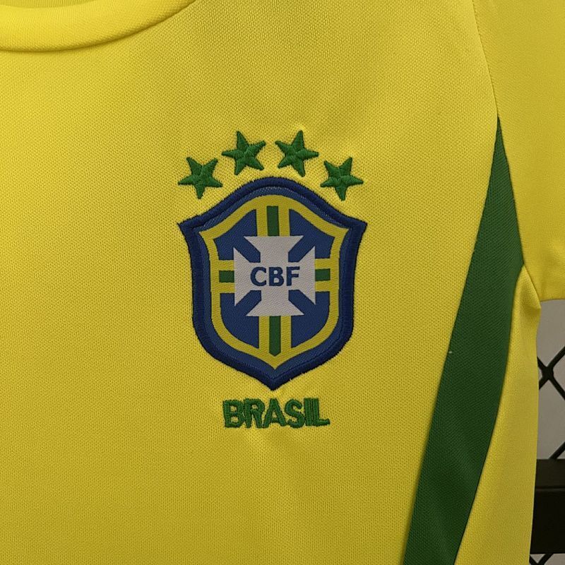 Conjunto Niño Brasil Local 2002