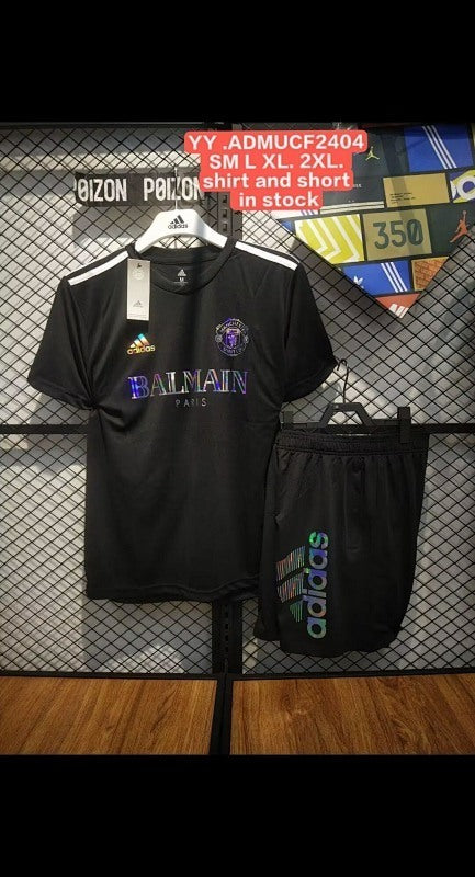 Maillot Manchester United Noir 24/25 (2)
