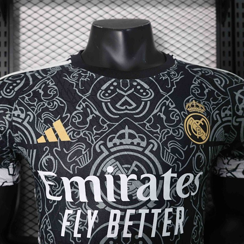 Camiseta Real Madrid Concept Negro Versión Player 23/24