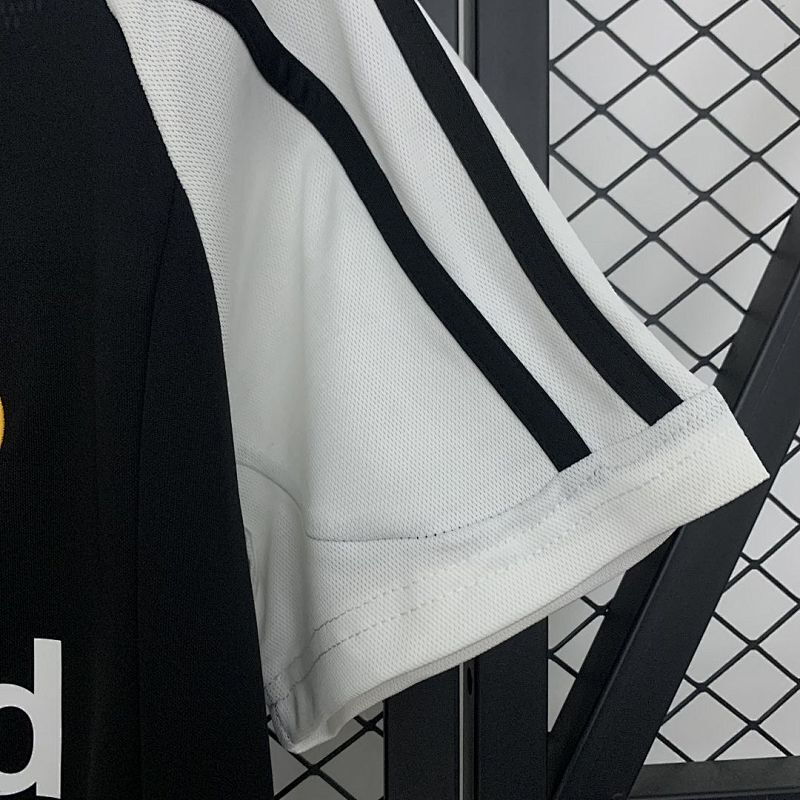 Maillot Real Madrid Extérieur Rétro 2001/02