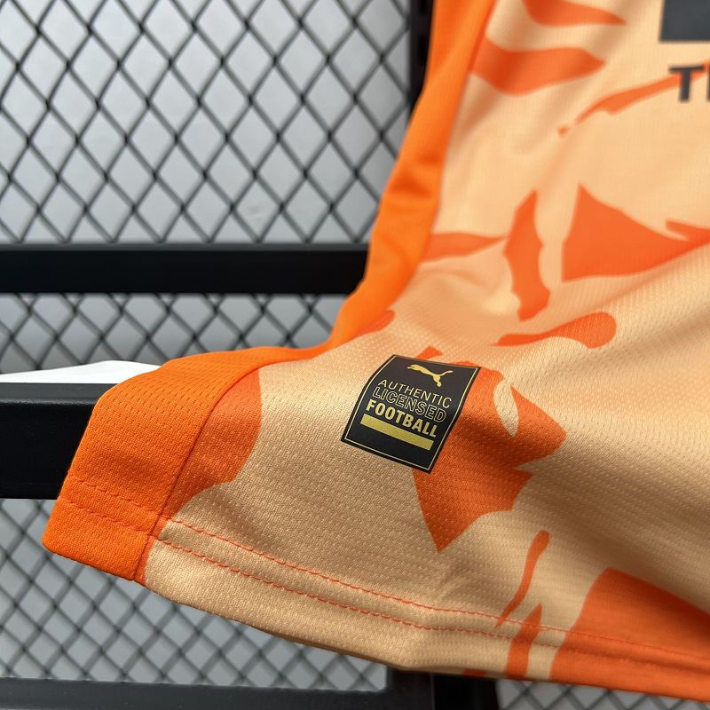 Valence Orange Retro Jersey 25/26