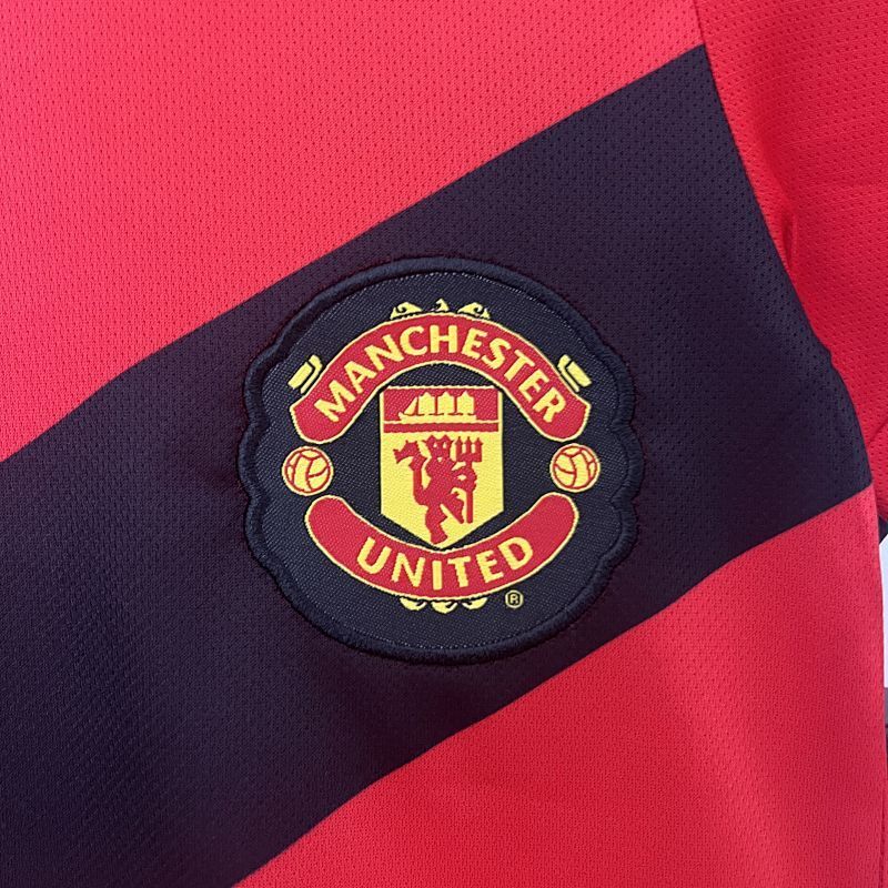 Conjunto Niño Manchester United Local 09/10