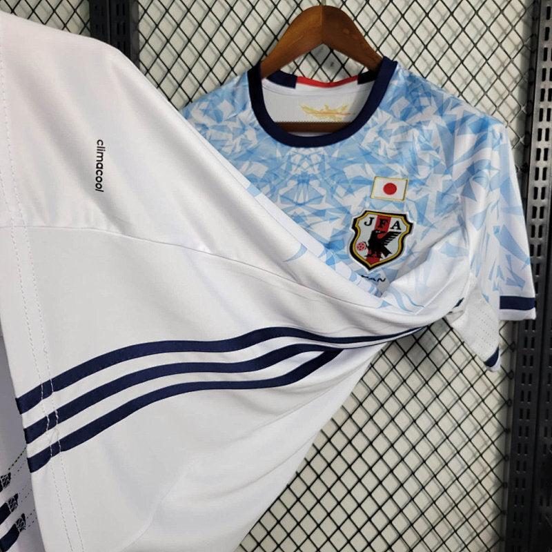 Maillot Japan Cheap Extérieur Rétro 16/17