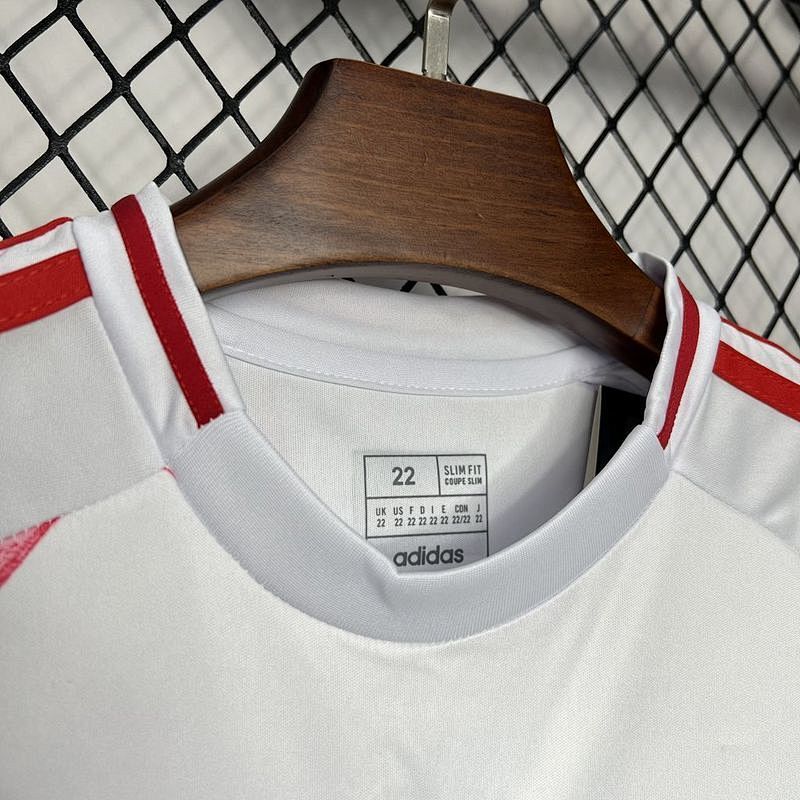 Ensemble Enfant Japan Kid Sport Extérieur 25/26