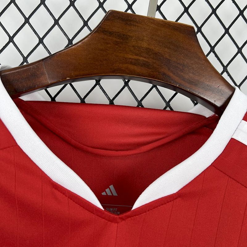 Maillot Internacional Domicile 26/27