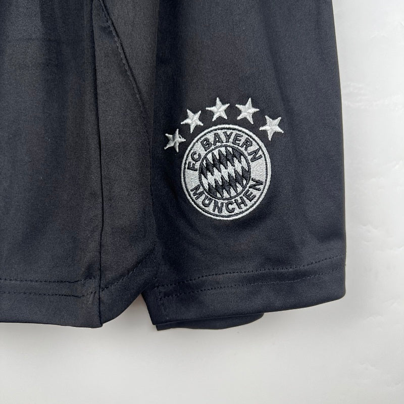 Ensemble Enfant Bayern Munich Gardien 23/24