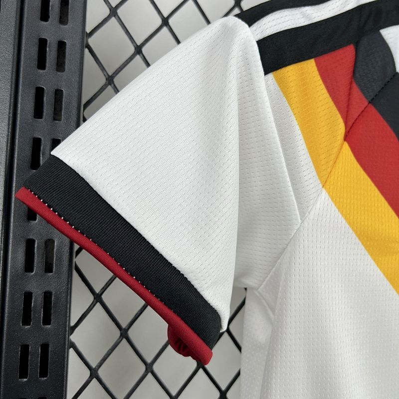 Conjunto Alemania Niño 2026