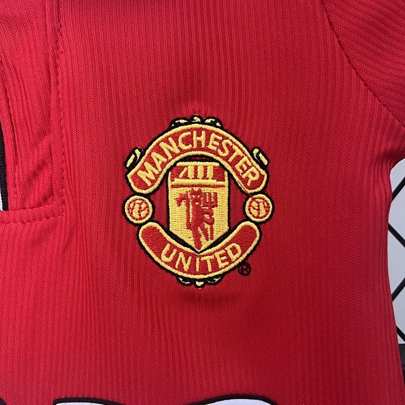 Ensemble Enfant Manchester United Domicile 98/99