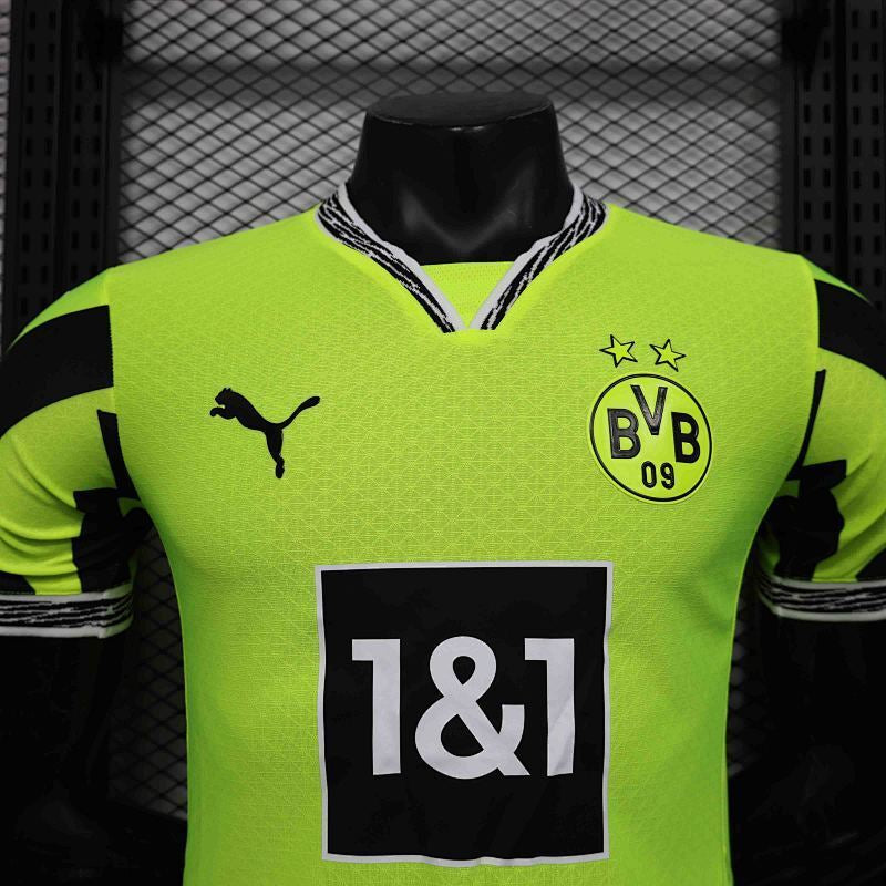 Camiseta Borussia Dortmund Verde Versión Player 25/26