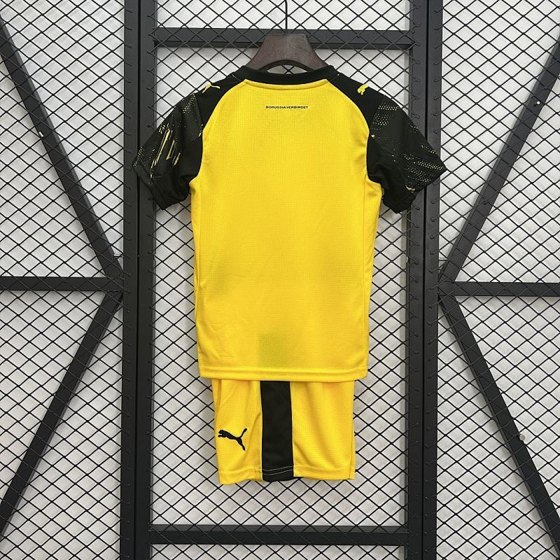 Conjunto Borussia Dortmund Niño 25/26