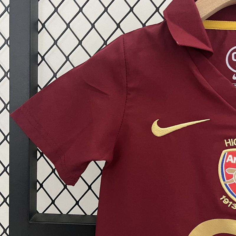 Conjunto Niño Arsenal Local 05/06