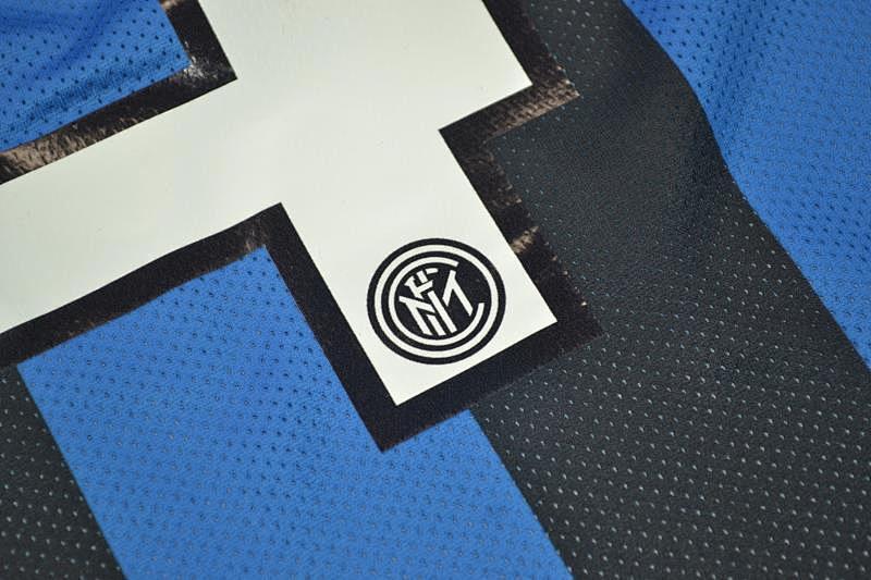 Inter Milan Home Retro Jersey 2009/10