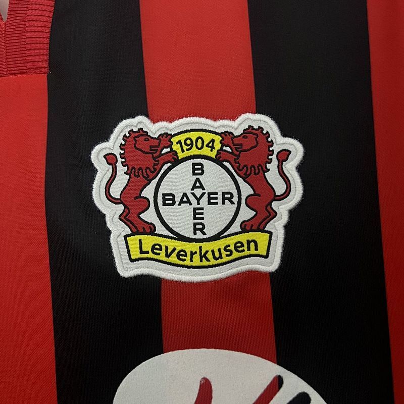 Maillot Bayer Leverkusen Domicile Rétro 25/26