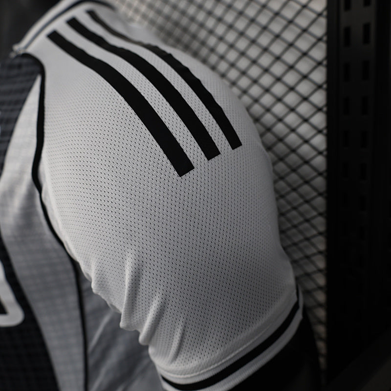 Newcastle Player Version Jersey 25/26