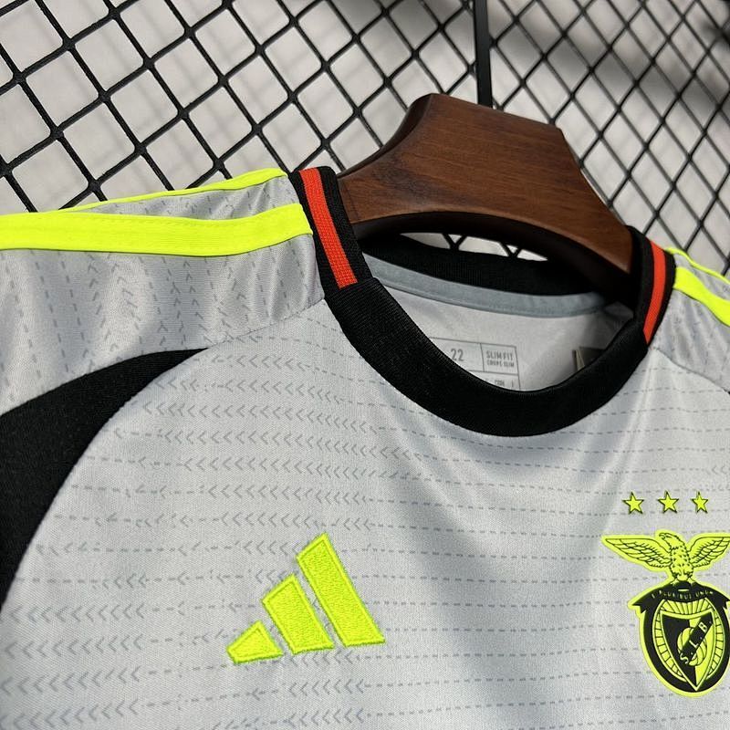 Ensemble Enfant Benfica Extérieur 24/25